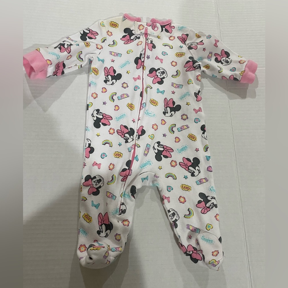 Disney baby girl Minnie Mouse sleeper size 0-3 months